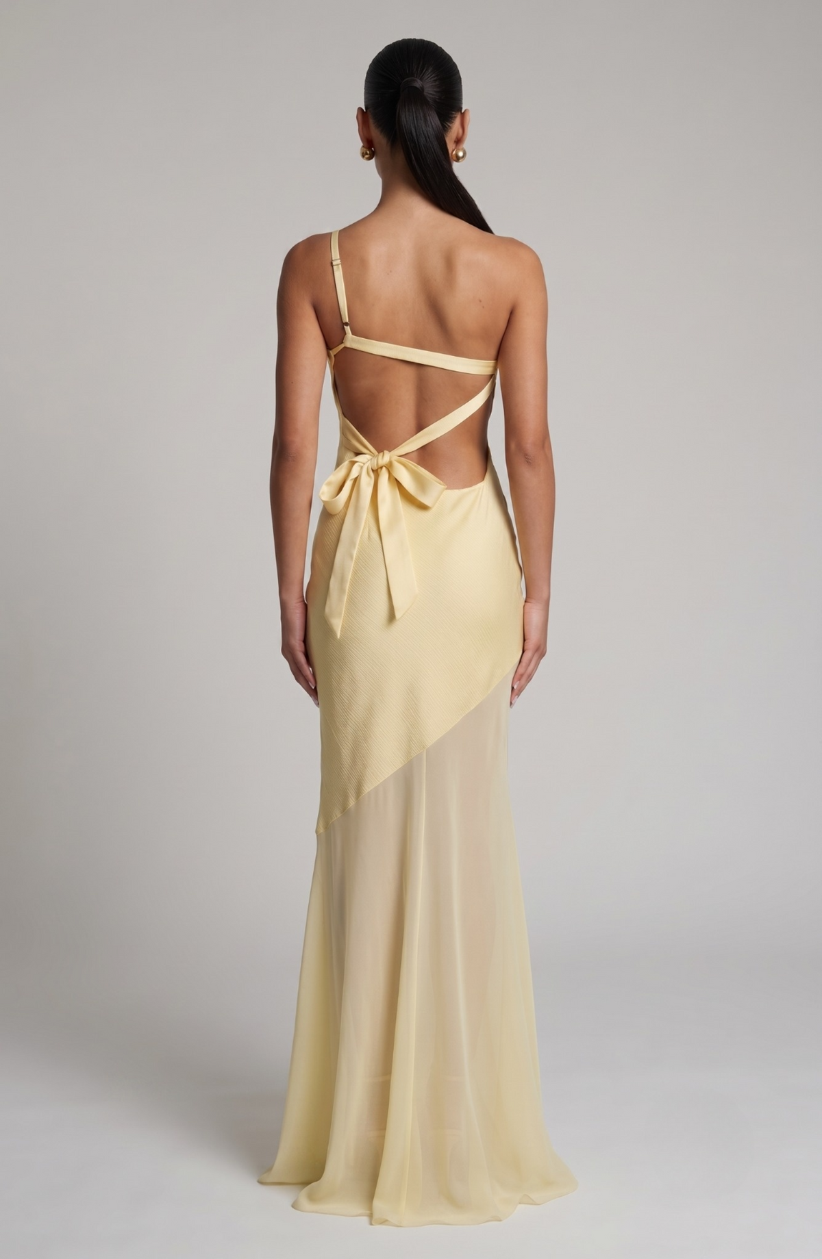 Elegantes One-Shoulder Abendkleid