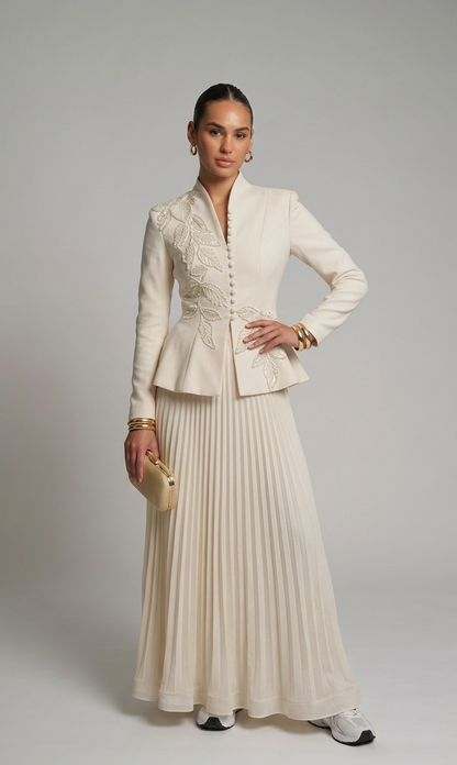 Amira Set