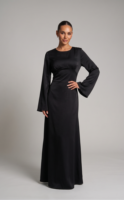 Maxi dress with ties