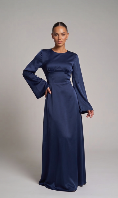 Maxi dress with ties