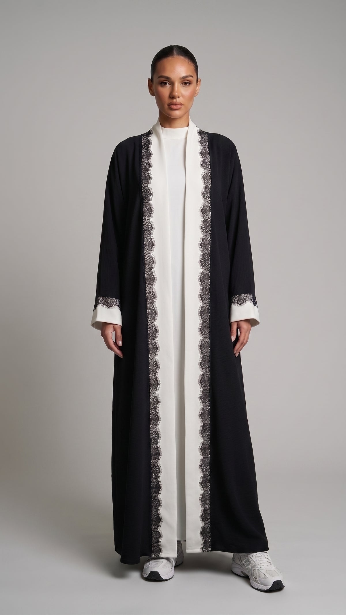 Aurelia Noir Kimono