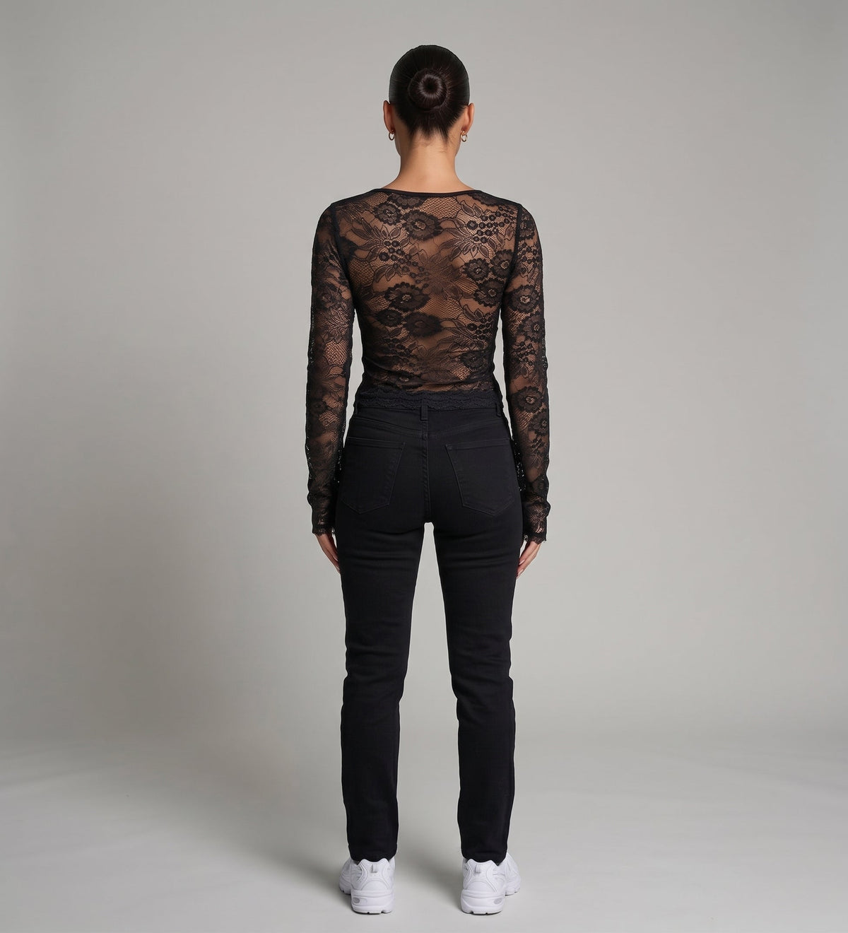 Veya Lace Top