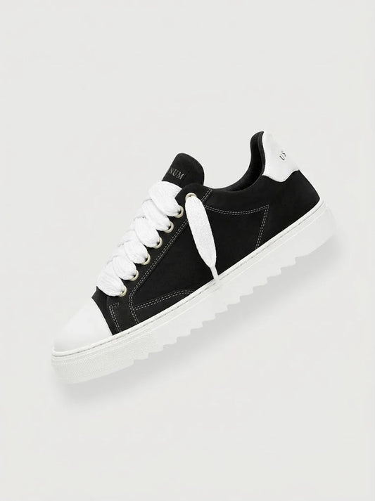 Contrast Low-Tops