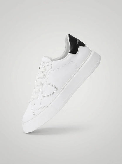 Signature Court Sneakers